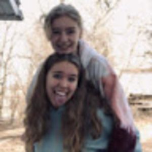 Meet your Posher, Avery